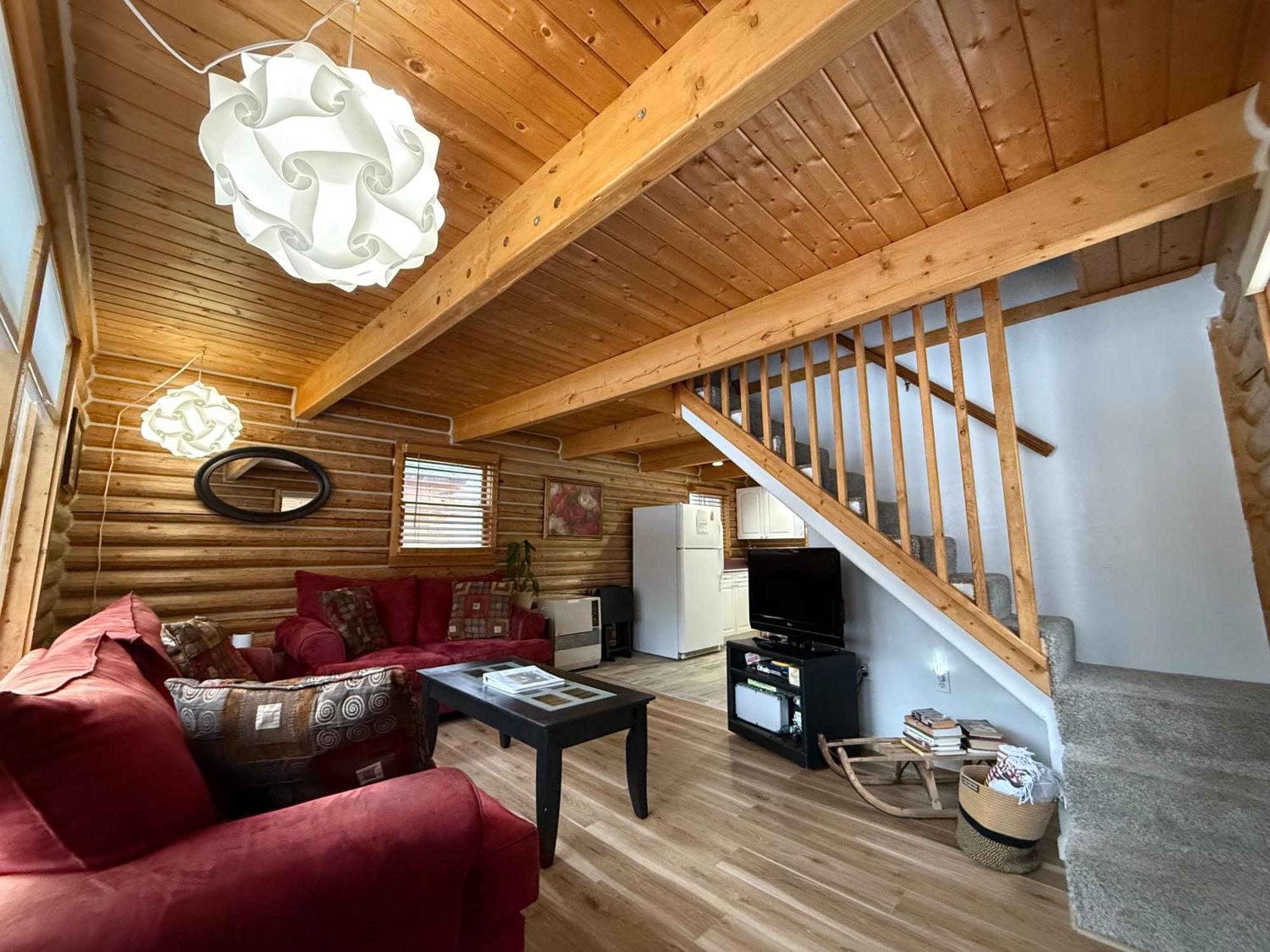 Talkeetna Log Cabin With Hot Tub Unit 2 Buitenkant foto