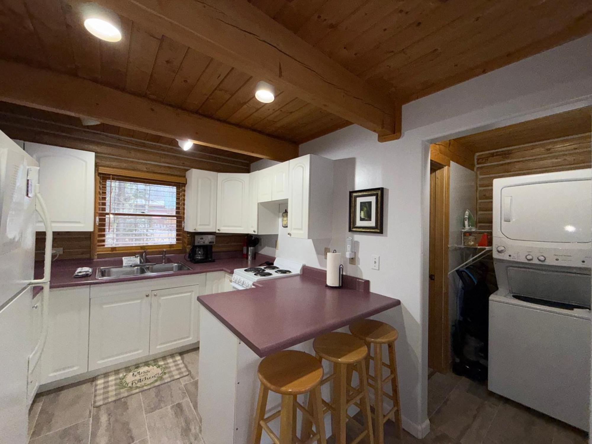 Talkeetna Log Cabin With Hot Tub Unit 2 Buitenkant foto
